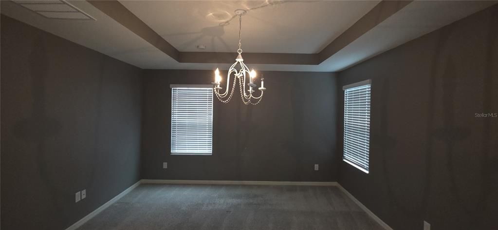 For Sale: $594,500 (3 beds, 2 baths, 2294 Square Feet)