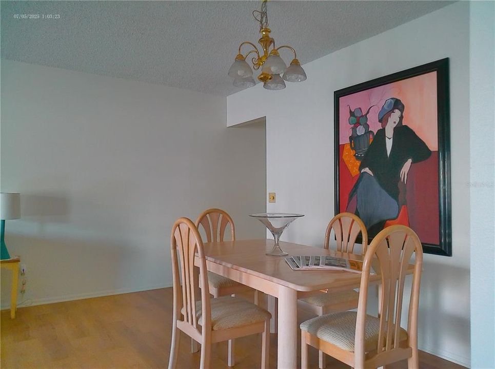 For Sale: $198,000 (2 beds, 2 baths, 1400 Square Feet)
