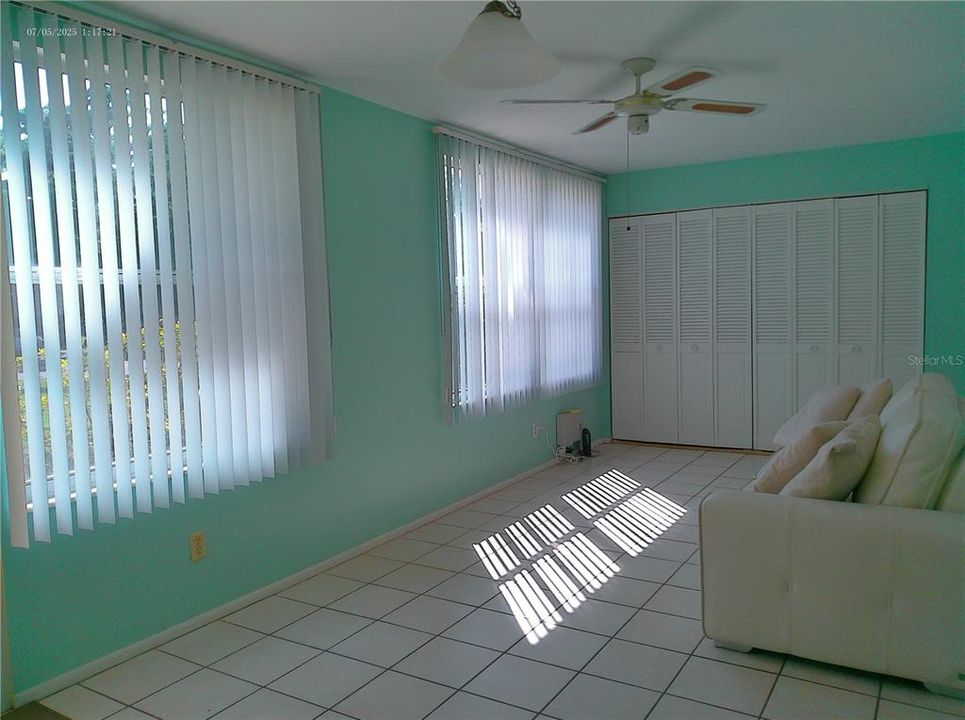 For Sale: $198,000 (2 beds, 2 baths, 1400 Square Feet)
