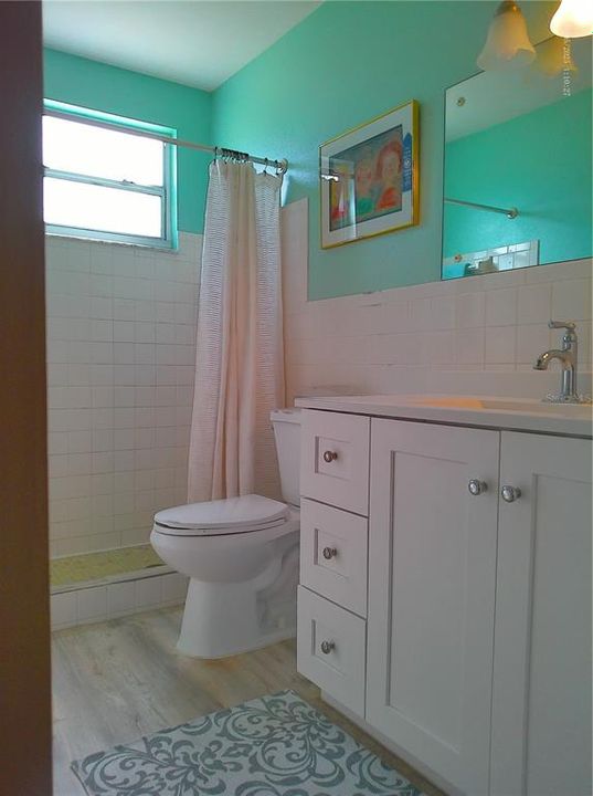 For Sale: $198,000 (2 beds, 2 baths, 1400 Square Feet)