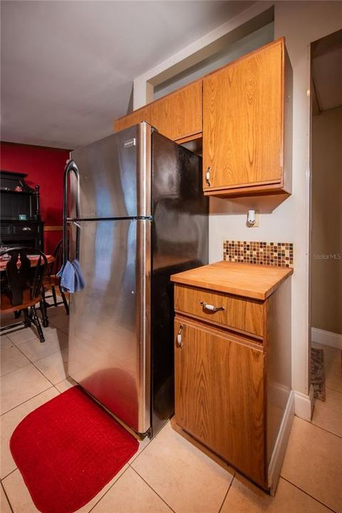 For Sale: $319,900 (3 beds, 2 baths, 1200 Square Feet)