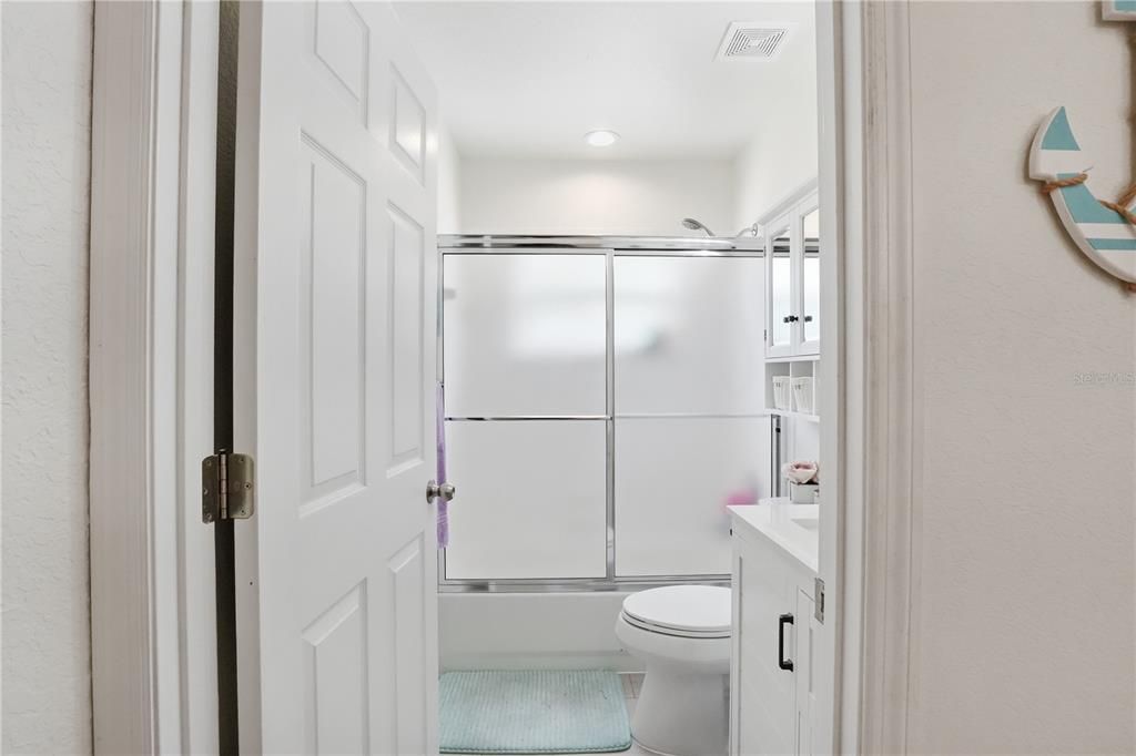 For Sale: $232,000 (2 beds, 2 baths, 1346 Square Feet)