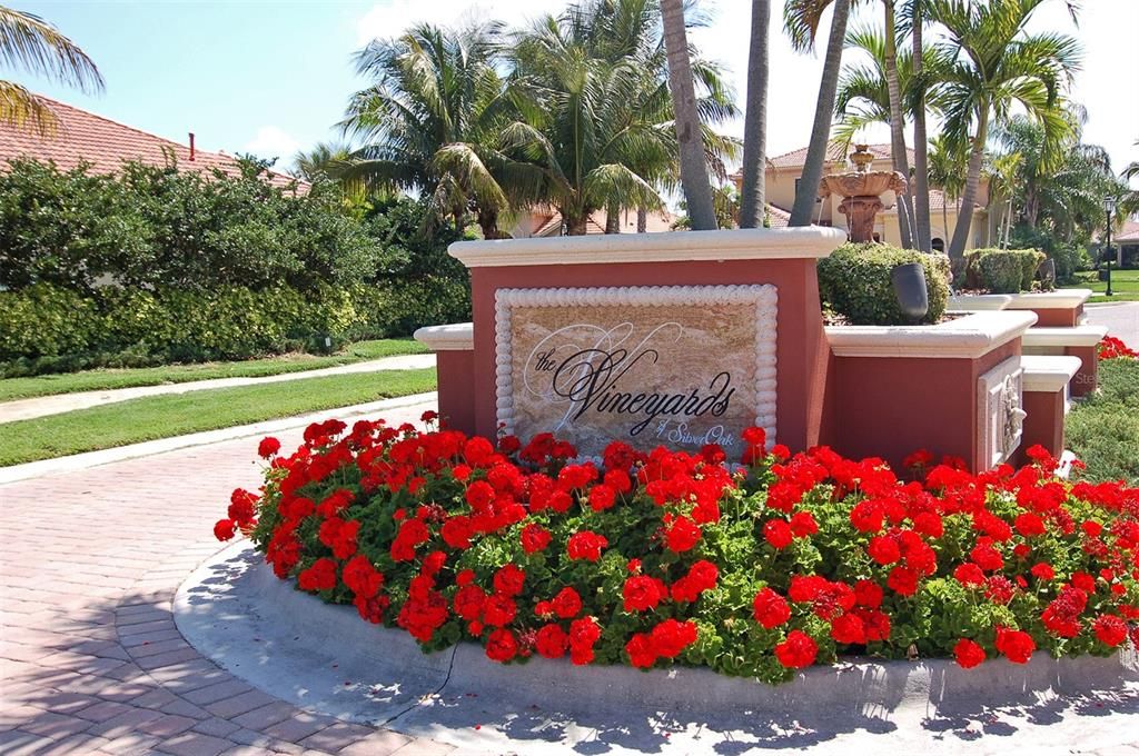 En Venta: $749,900 (2 camas, 2 baños, 2489 Pies cuadrados)