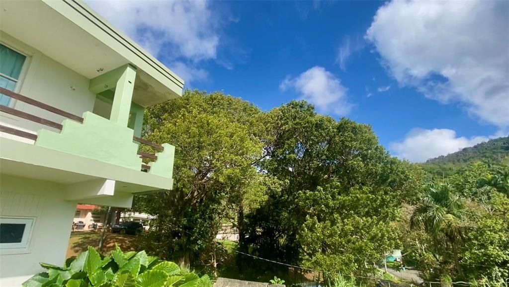 En Venta: $225,000 (4 camas, 2 baños, 5780 Pies cuadrados)