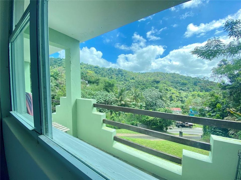 En Venta: $225,000 (4 camas, 2 baños, 5780 Pies cuadrados)