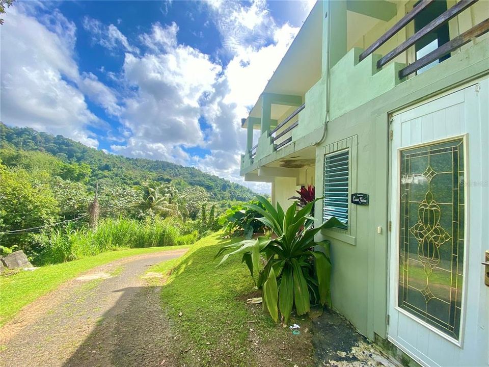 En Venta: $225,000 (4 camas, 2 baños, 5780 Pies cuadrados)