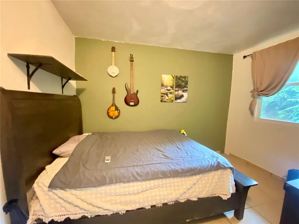 En Venta: $225,000 (4 camas, 2 baños, 5780 Pies cuadrados)