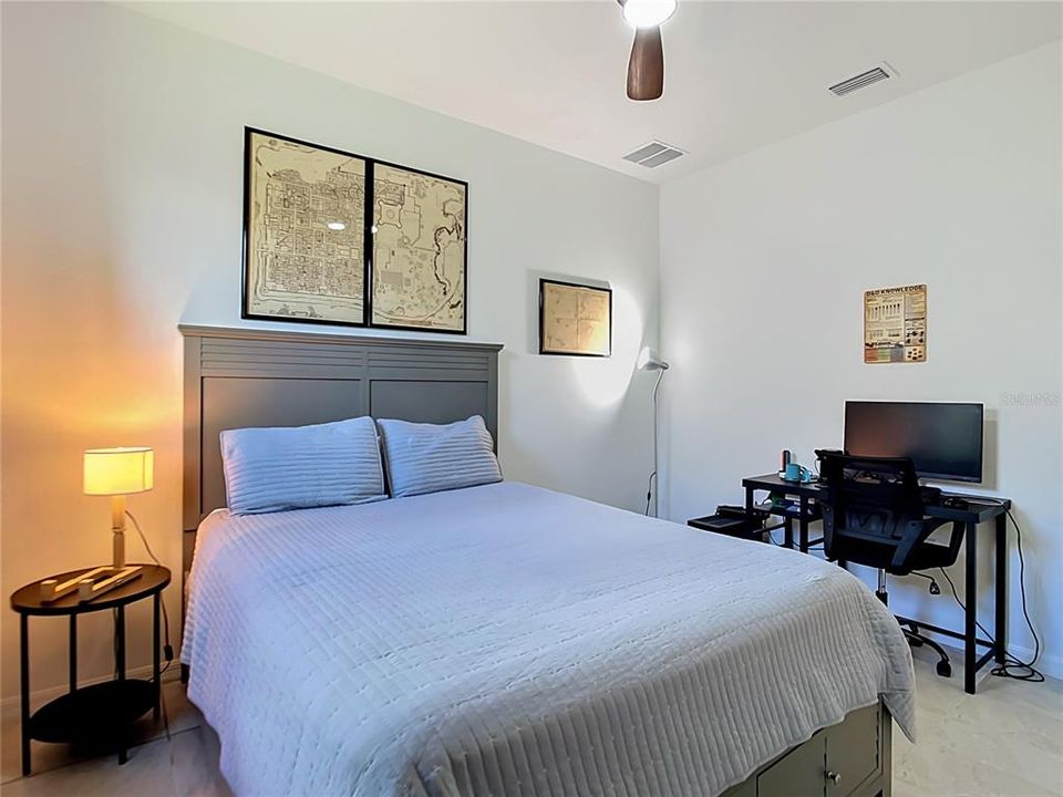 For Sale: $424,000 (3 beds, 2 baths, 1661 Square Feet)