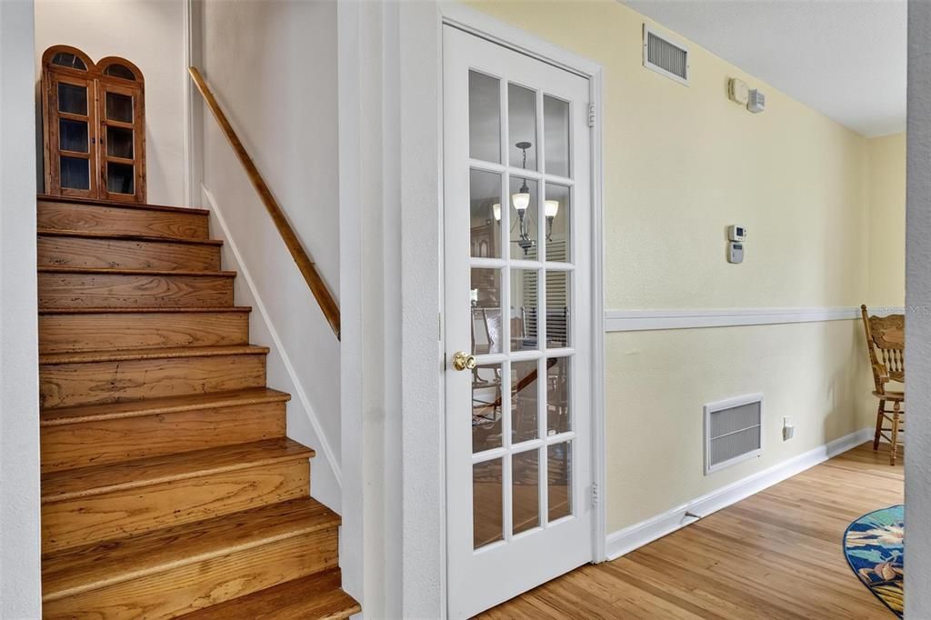 Activo con contrato: $349,900 (4 camas, 3 baños, 2342 Pies cuadrados)