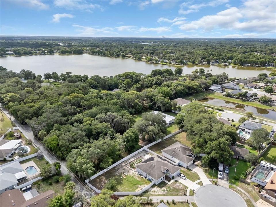 En Venta: $729,000 (5 camas, 3 baños, 2495 Pies cuadrados)