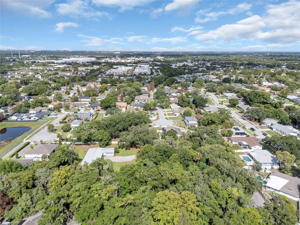 En Venta: $729,000 (5 camas, 3 baños, 2495 Pies cuadrados)