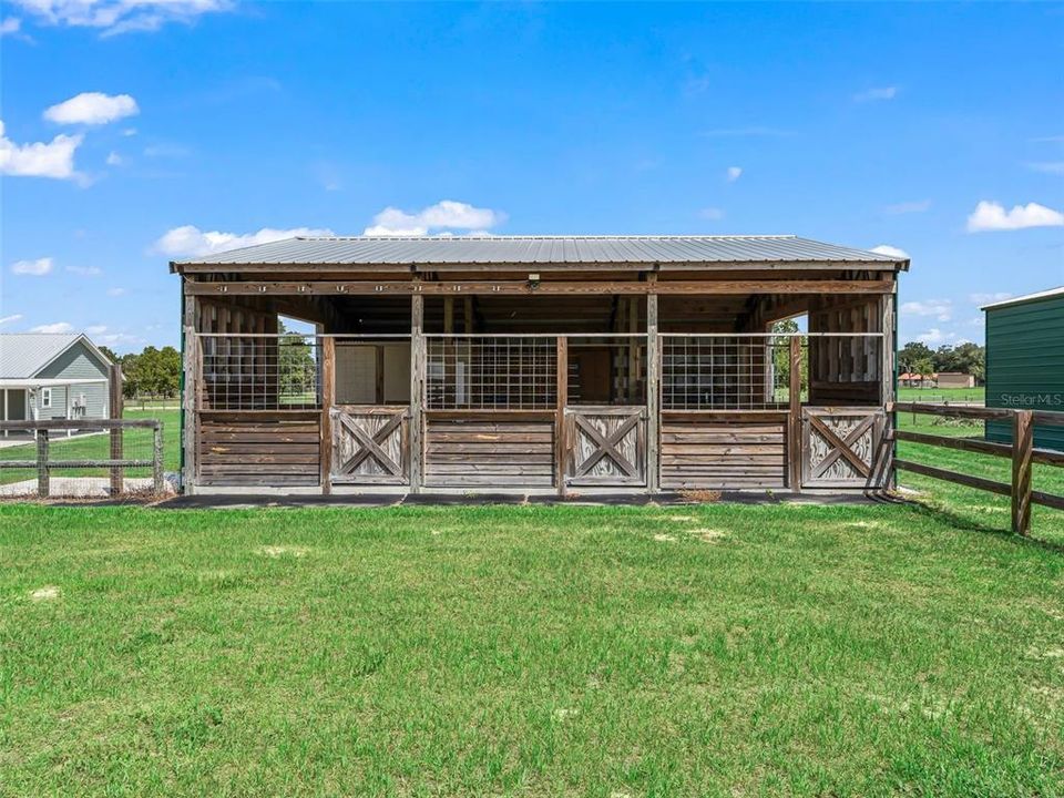 For Sale: $595,000 (3 beds, 2 baths, 1485 Square Feet)