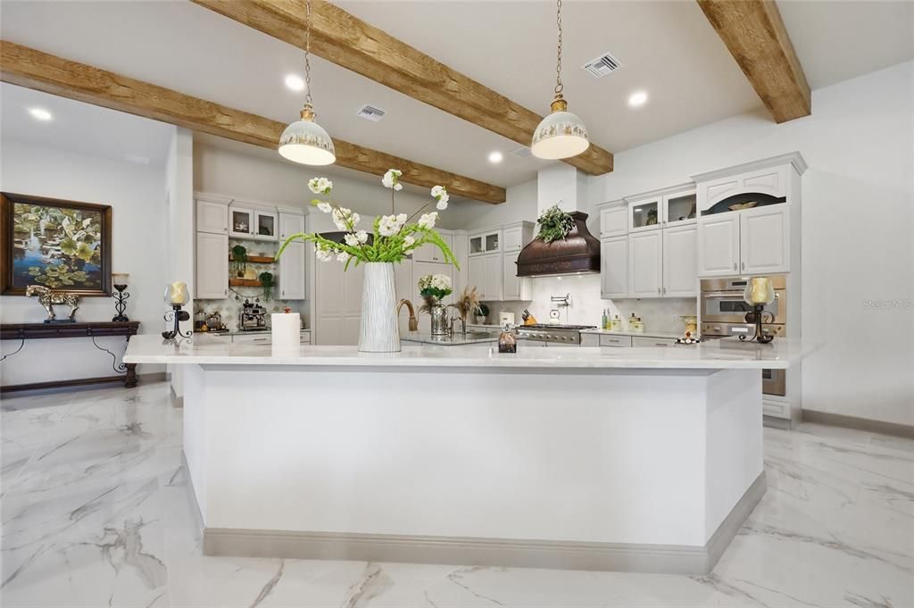 En Venta: $3,800,000 (5 camas, 5 baños, 7120 Pies cuadrados)