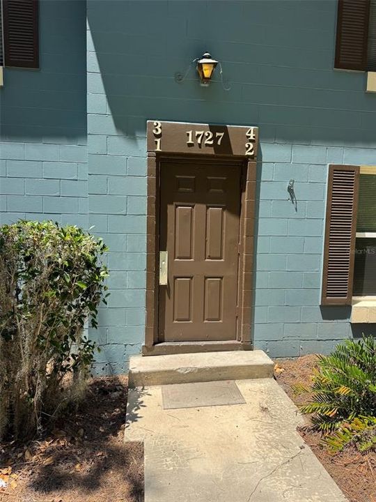 For Rent: $999 (1 beds, 1 baths, 775 Square Feet)