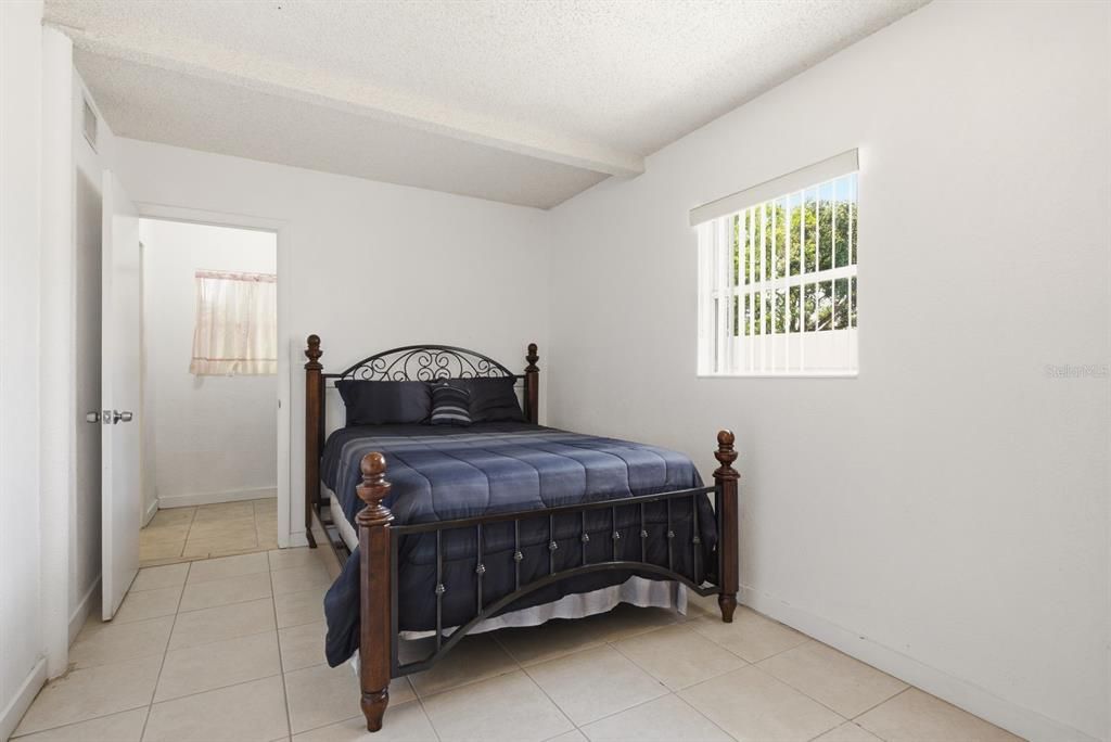 For Sale: $1,100,000 (4 beds, 3 baths, 3670 Square Feet)