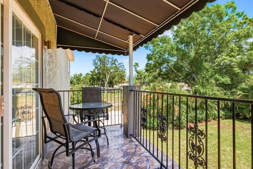 For Sale: $1,100,000 (4 beds, 3 baths, 3670 Square Feet)