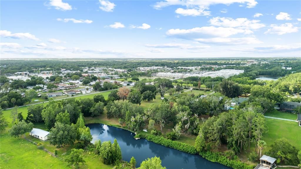 На продажу: $950,000 (4 спален, 2 ванн, 2418 Квадратных фут)