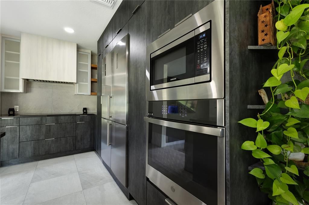 На продажу: $950,000 (4 спален, 2 ванн, 2418 Квадратных фут)