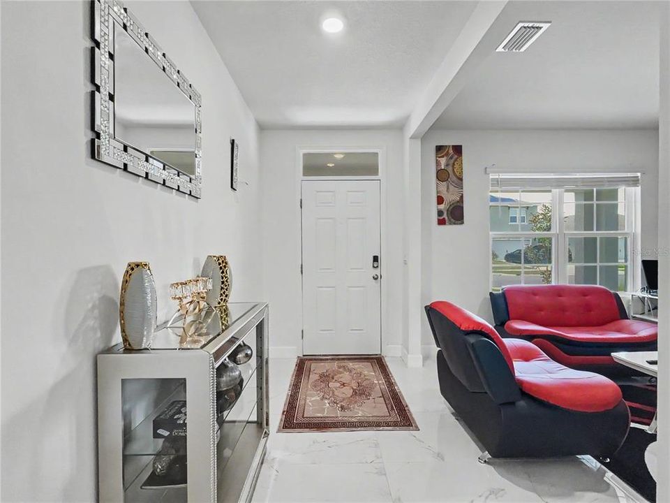 For Rent: $3,700 (5 beds, 3 baths, 2696 Square Feet)