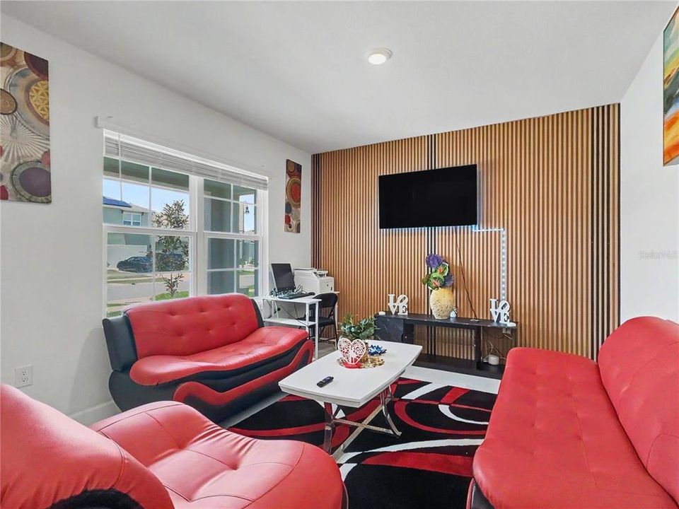 For Rent: $3,700 (5 beds, 3 baths, 2696 Square Feet)