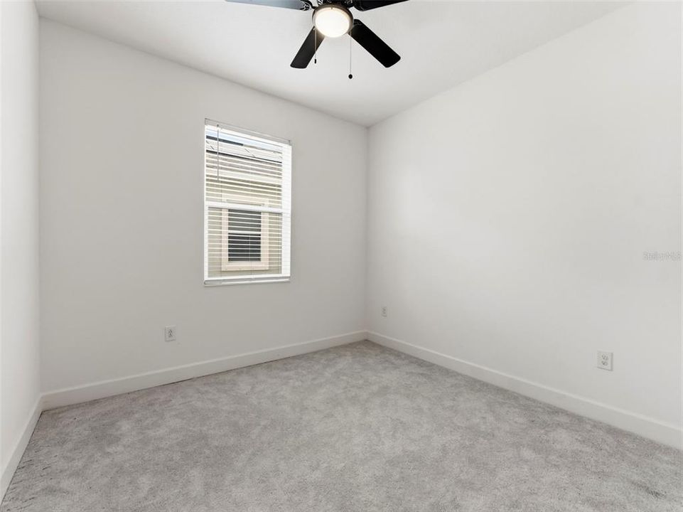 En Venta: $564,999 (4 camas, 3 baños, 2273 Pies cuadrados)