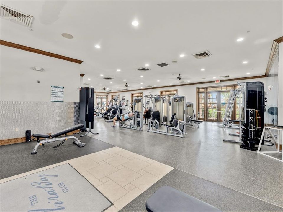 En Venta: $564,999 (4 camas, 3 baños, 2273 Pies cuadrados)