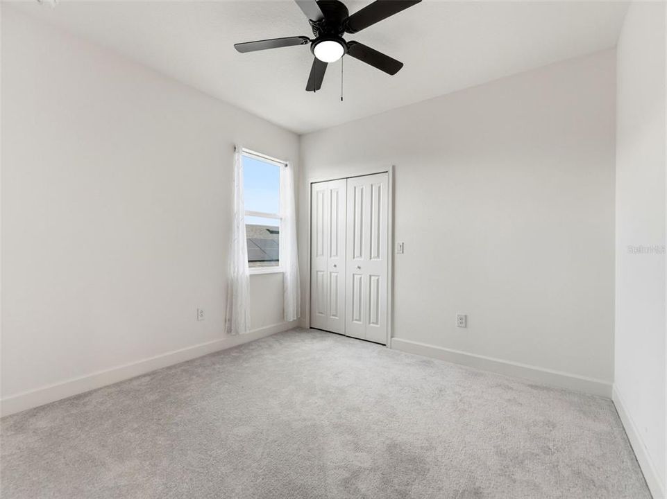 En Venta: $564,999 (4 camas, 3 baños, 2273 Pies cuadrados)