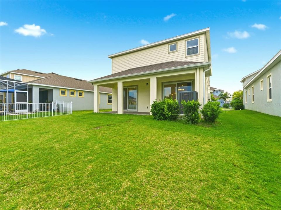 En Venta: $564,999 (4 camas, 3 baños, 2273 Pies cuadrados)