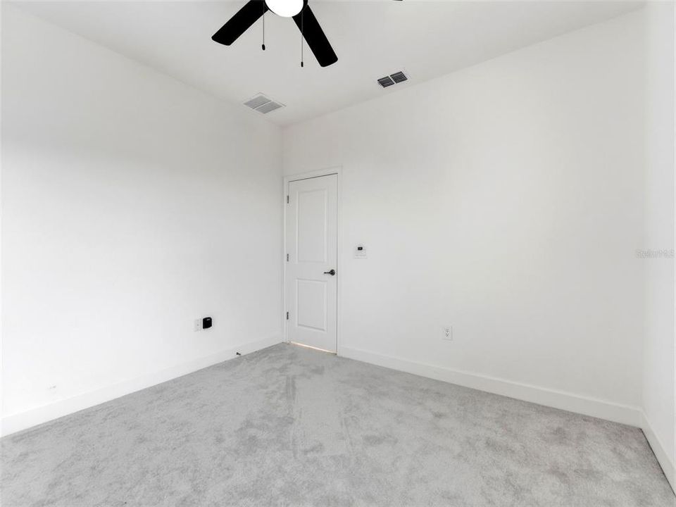 En Venta: $564,999 (4 camas, 3 baños, 2273 Pies cuadrados)