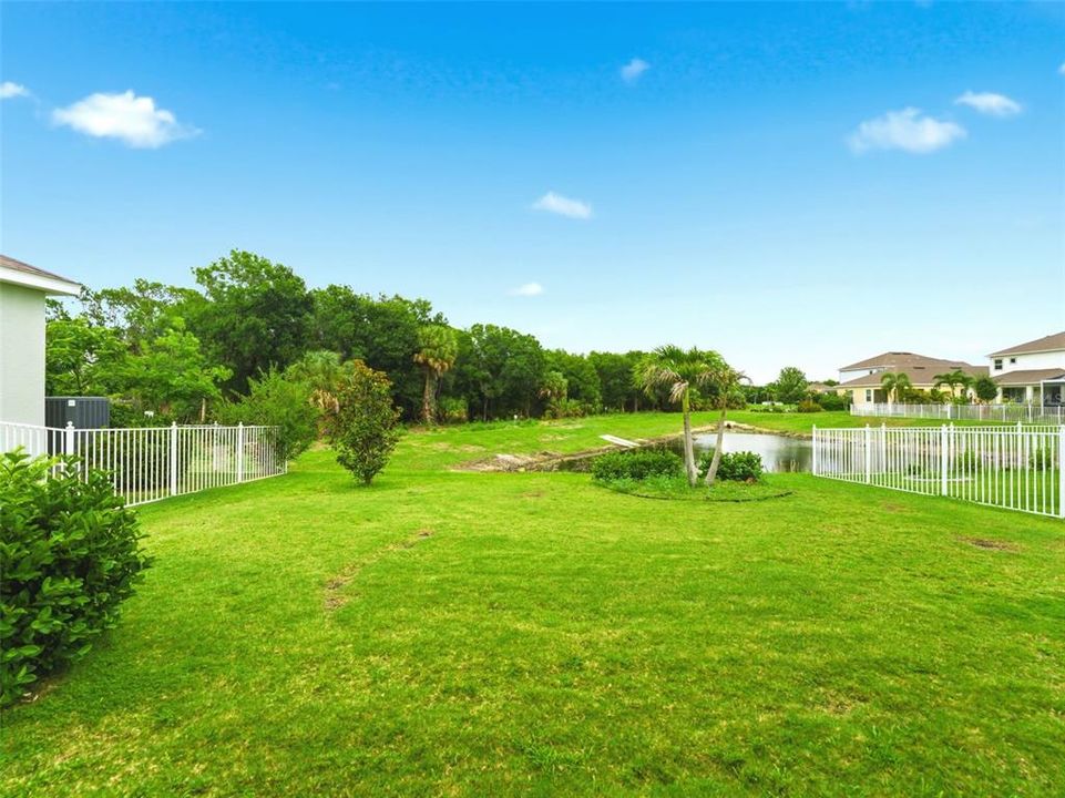 En Venta: $564,999 (4 camas, 3 baños, 2273 Pies cuadrados)
