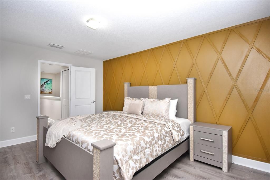 For Rent: $2,500 (3 beds, 2 baths, 1591 Square Feet)