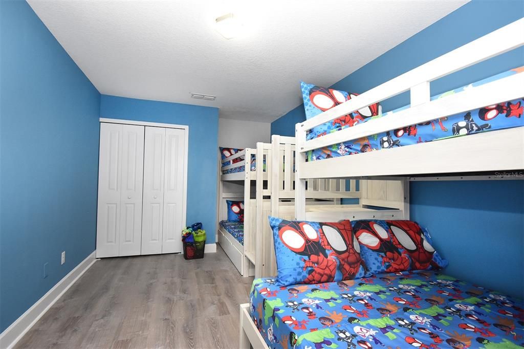 For Rent: $2,500 (3 beds, 2 baths, 1591 Square Feet)