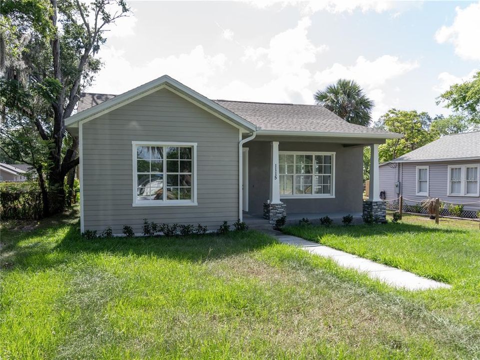For Sale: $429,900 (3 beds, 2 baths, 1614 Square Feet)
