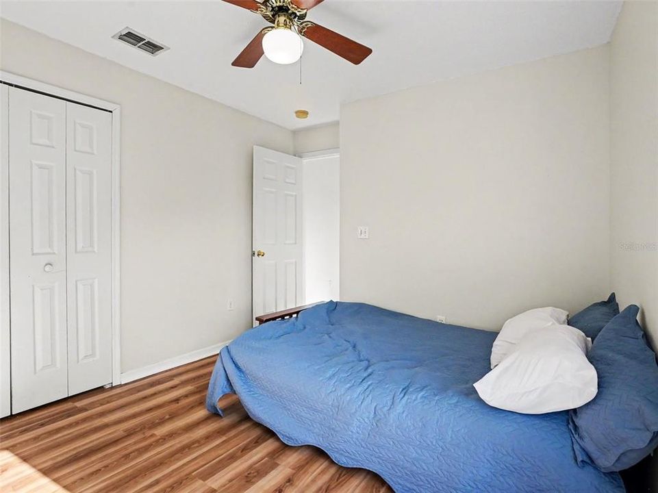 Active With Contract: $389,999 (4 beds, 2 baths, 1759 Square Feet)