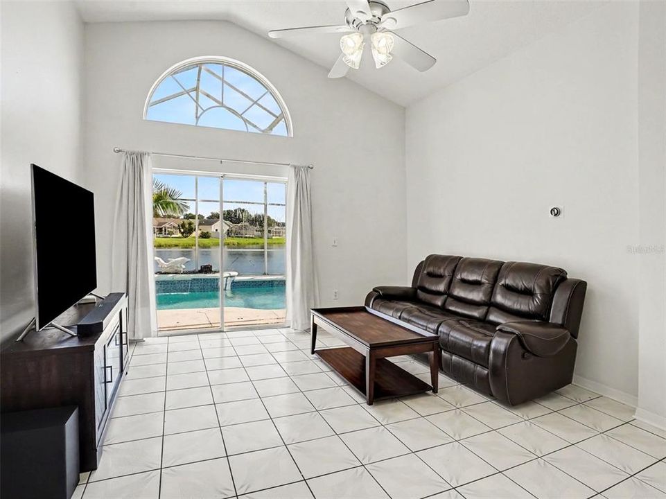 Active With Contract: $389,999 (4 beds, 2 baths, 1759 Square Feet)