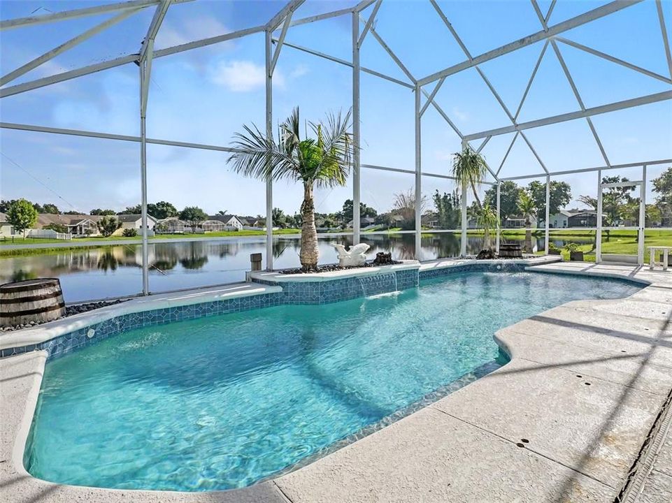Active With Contract: $389,999 (4 beds, 2 baths, 1759 Square Feet)