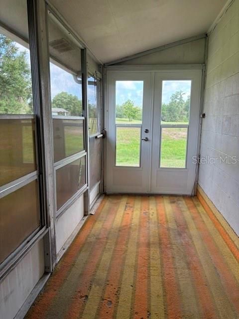 For Sale: $74,900 (1 beds, 1 baths, 800 Square Feet)