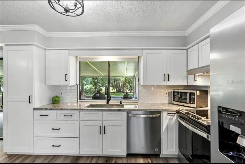 For Rent: $2,100 (2 beds, 2 baths, 1510 Square Feet)