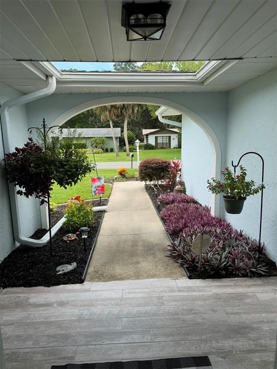 For Rent: $2,100 (2 beds, 2 baths, 1510 Square Feet)