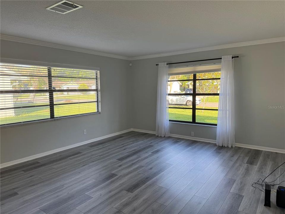 For Rent: $2,100 (2 beds, 2 baths, 1510 Square Feet)