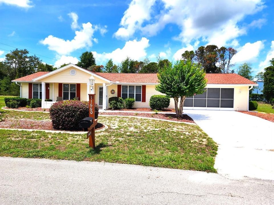 For Sale: $220,000 (2 beds, 2 baths, 1505 Square Feet)