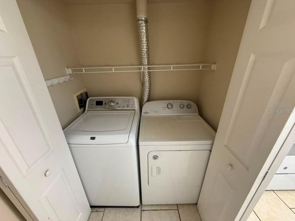 En Renta: $1,750 (3 camas, 2 baños, 1211 Pies cuadrados)