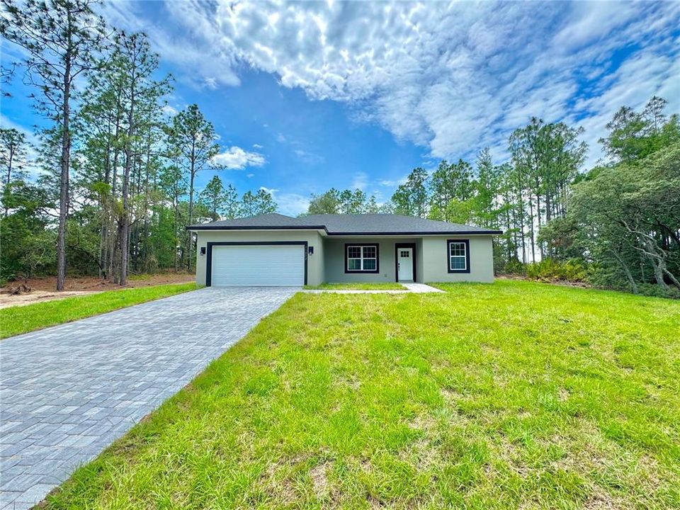 For Sale: $259,990 (3 beds, 2 baths, 1376 Square Feet)