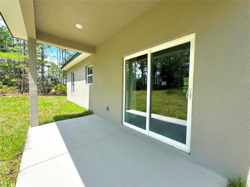 For Sale: $259,990 (3 beds, 2 baths, 1376 Square Feet)