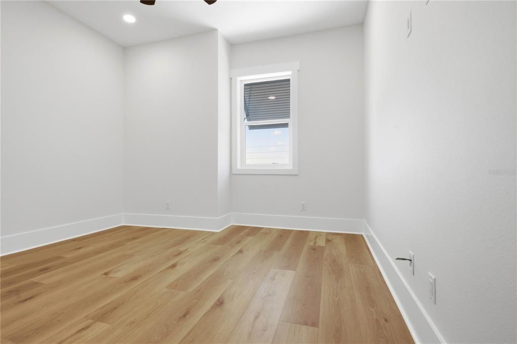 В аренду: $5,500 (3 спален, 2 ванн, 2615 Квадратных фут)