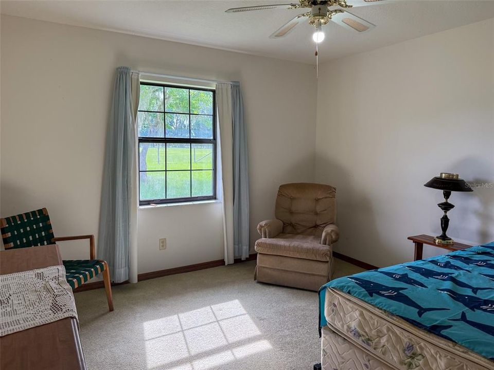 For Sale: $800,000 (2 beds, 2 baths, 1391 Square Feet)