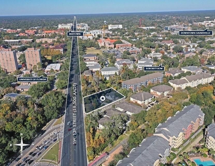 На продажу: $975,000 (6 спален, 4 ванн, 2579 Квадратных фут)
