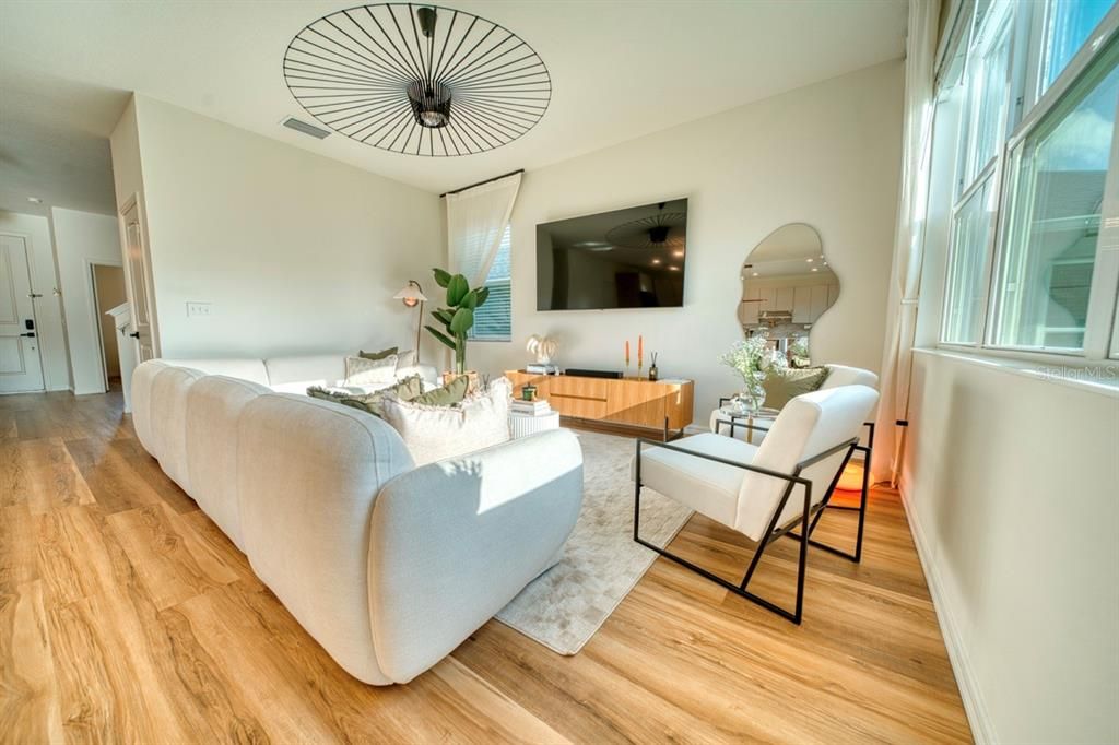 En Venta: $599,990 (5 camas, 3 baños, 2387 Pies cuadrados)