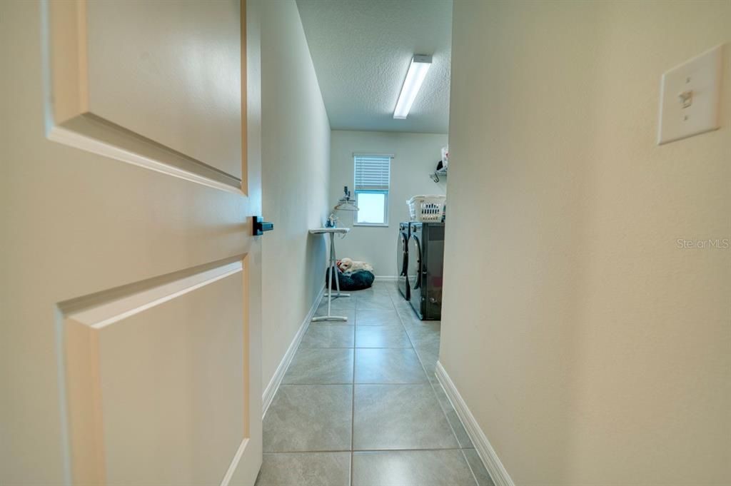 En Venta: $599,990 (5 camas, 3 baños, 2387 Pies cuadrados)