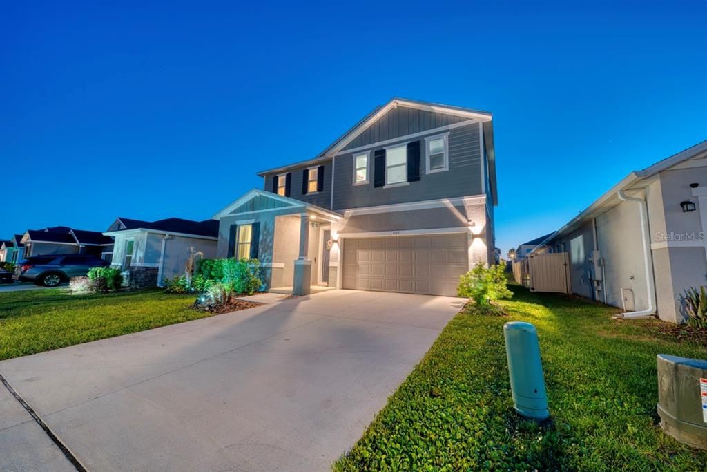 En Venta: $599,990 (5 camas, 3 baños, 2387 Pies cuadrados)